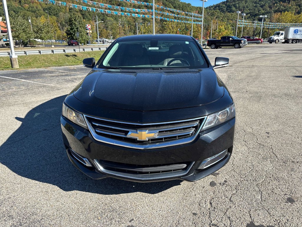 Used 2017 Chevrolet Impala LT FWD image 8