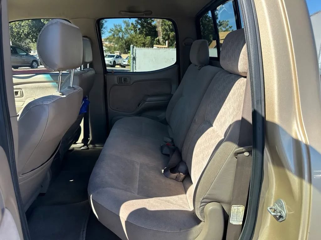 Used 2002 Toyota Tacoma PreRunner w/ SR5 Pkg w/ Chrome Pkg RWD image 7
