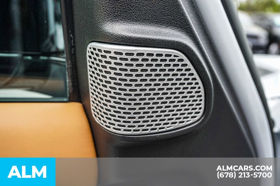 Used 2023 Land Rover Defender 130 SE image 53