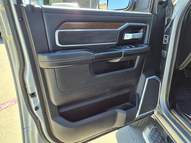 Used 2022 RAM 3500 Laramie AWD/4WD image 20