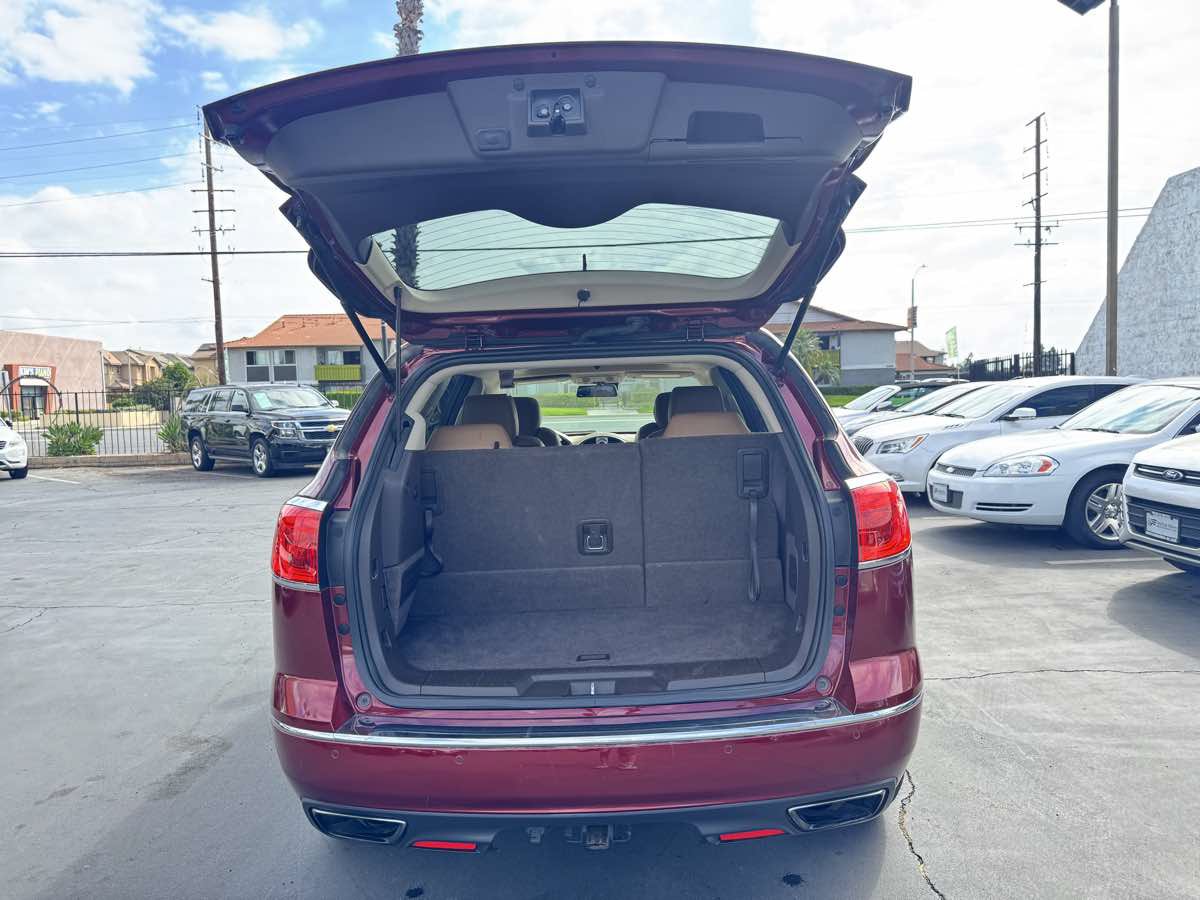 Used 2017 Buick Enclave Premium w/ Experience Buick Package AWD/4WD image 24