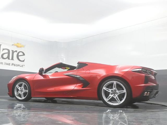 Used 2025 Chevrolet Corvette Stingray Preferred Cpe w/ Chrome Exterior Badge Package image 54