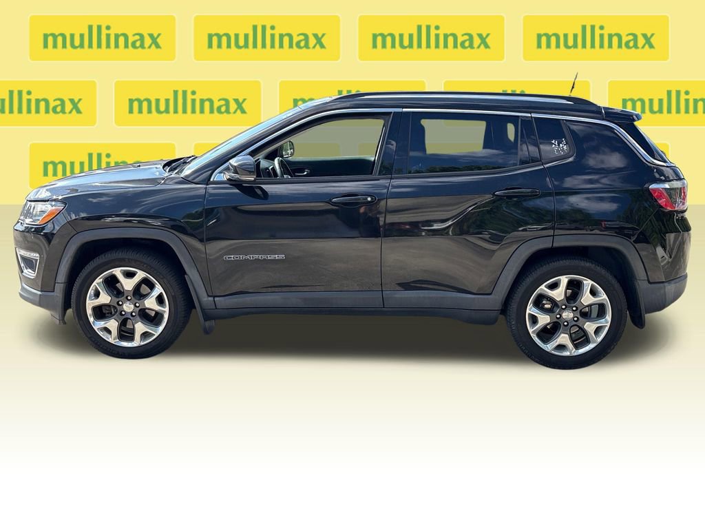 Used 2018 Jeep Compass Limited w/ Safe & Security Group FWD image 12