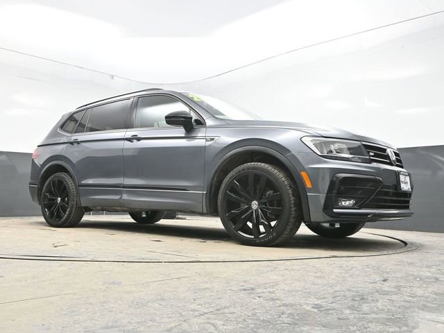 Used 2021 Volkswagen Tiguan SE R-Line image 33