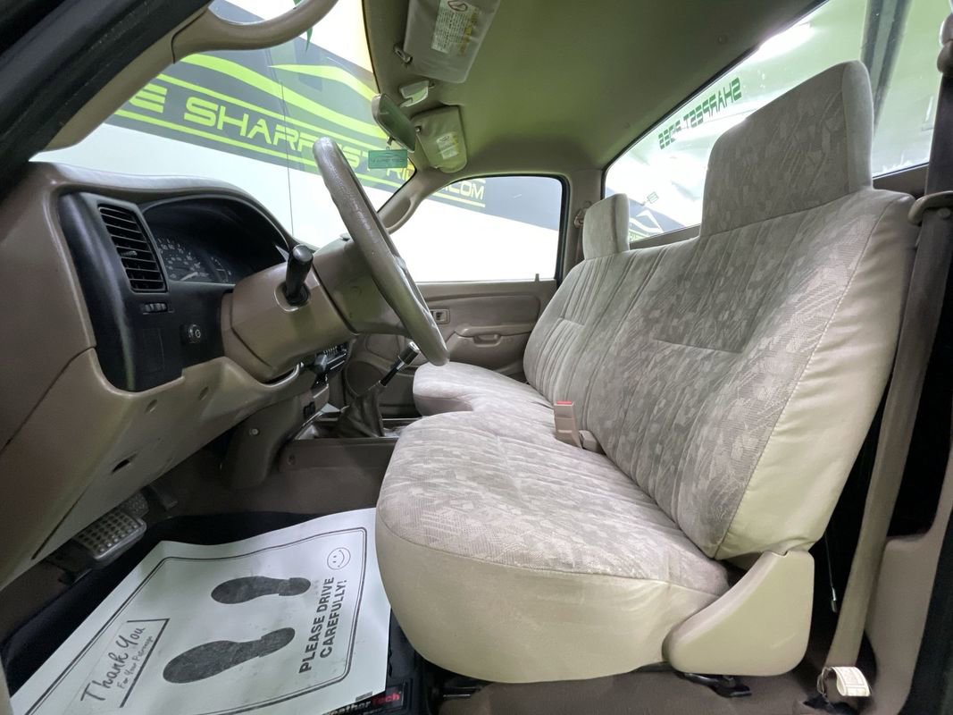 Used 2002 Toyota Tacoma 2WD Regular Cab image 17