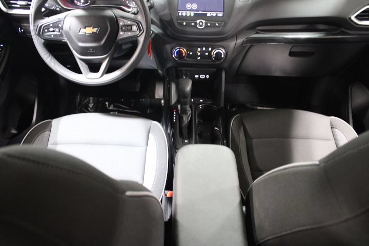 Used 2023 Chevrolet TrailBlazer LS FWD image 30