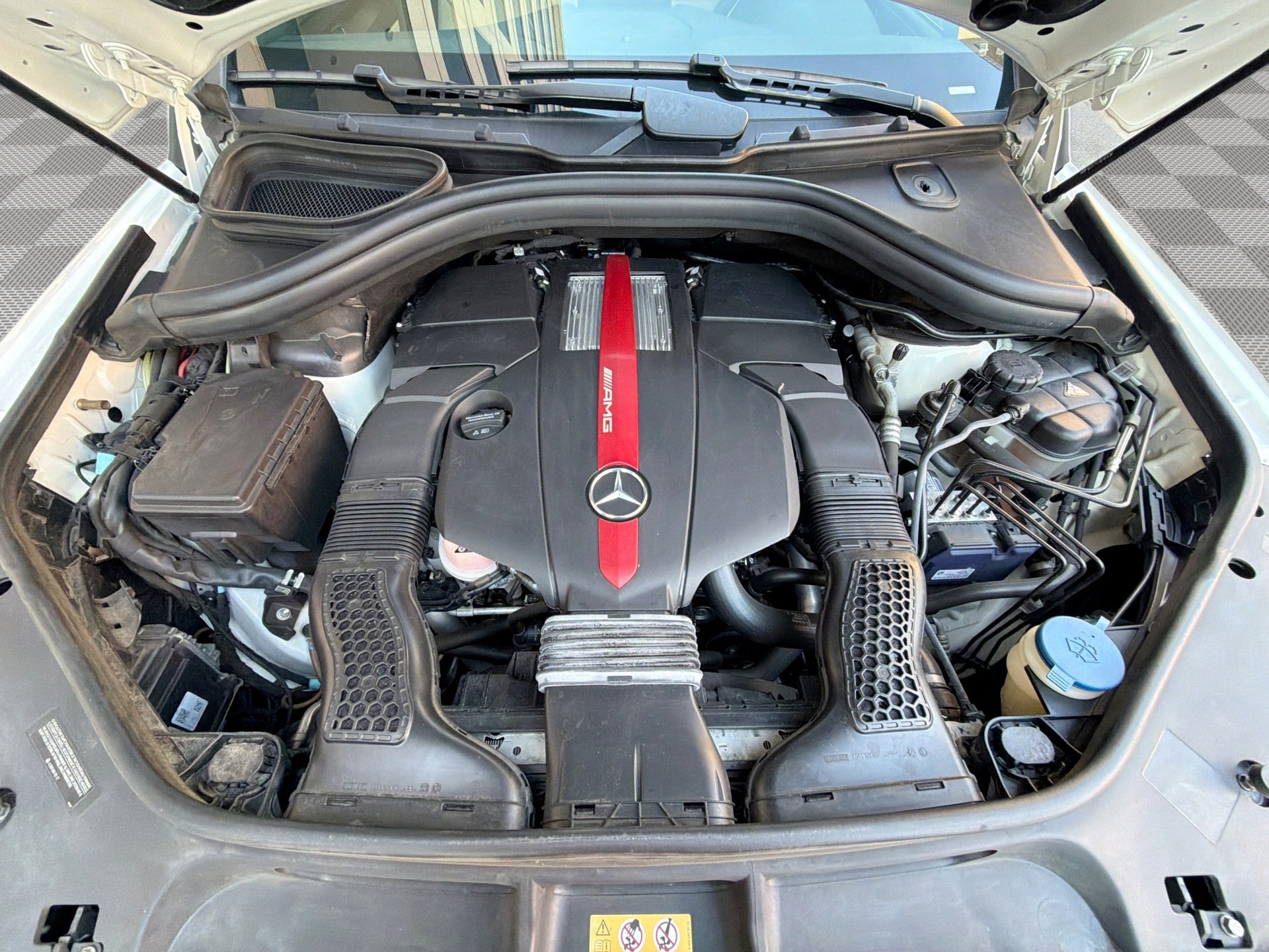 Used 2019 Mercedes-Benz GLE 43 AMG 4MATIC Coupe w/ Premium 2 Package image 18
