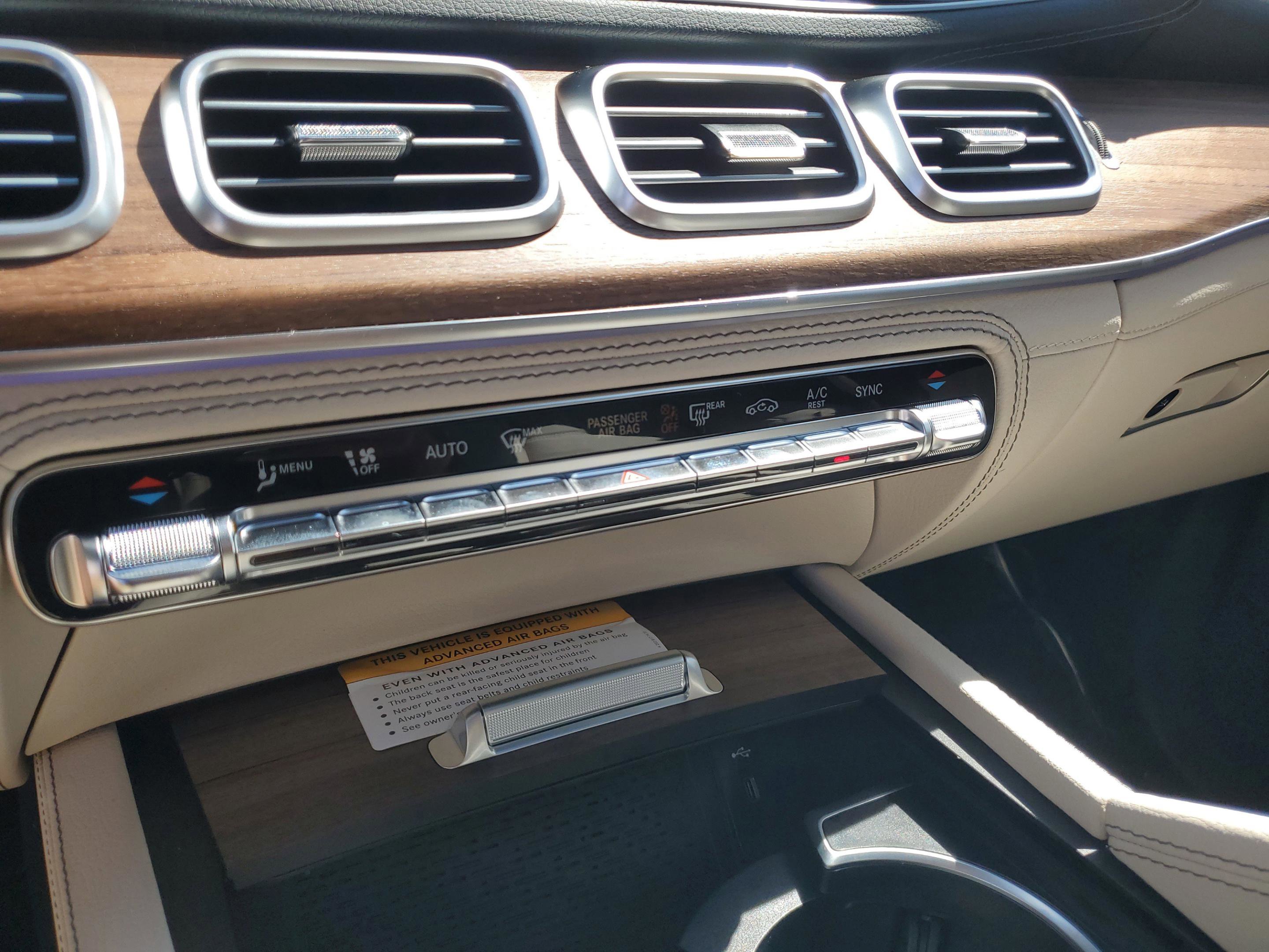 New 2026 Mercedes-Benz GLS 580 4MATIC image 19