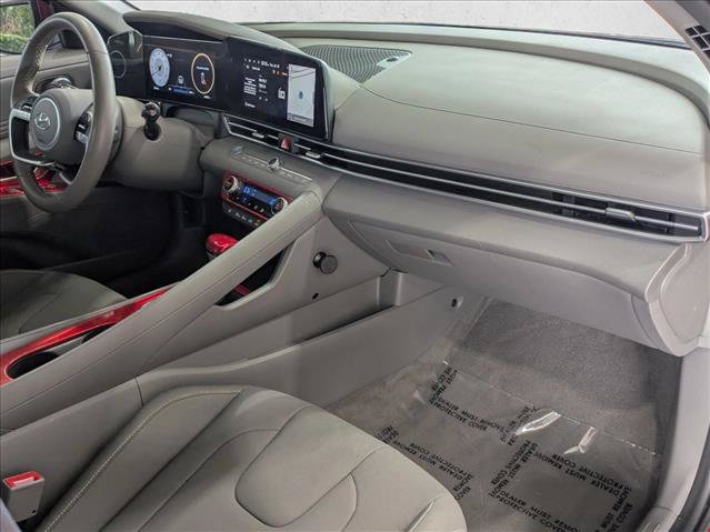 Used 2023 Hyundai Elantra SEL w/ Convenience Package FWD image 21
