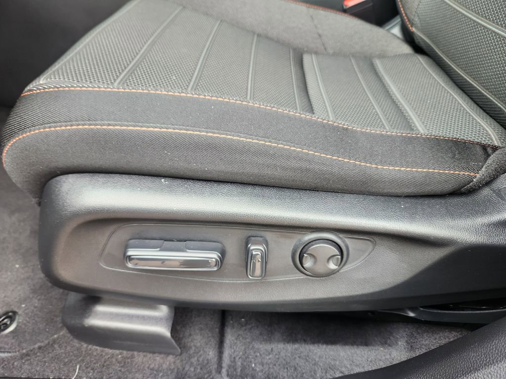 Used 2025 Honda CR-V Sport image 7