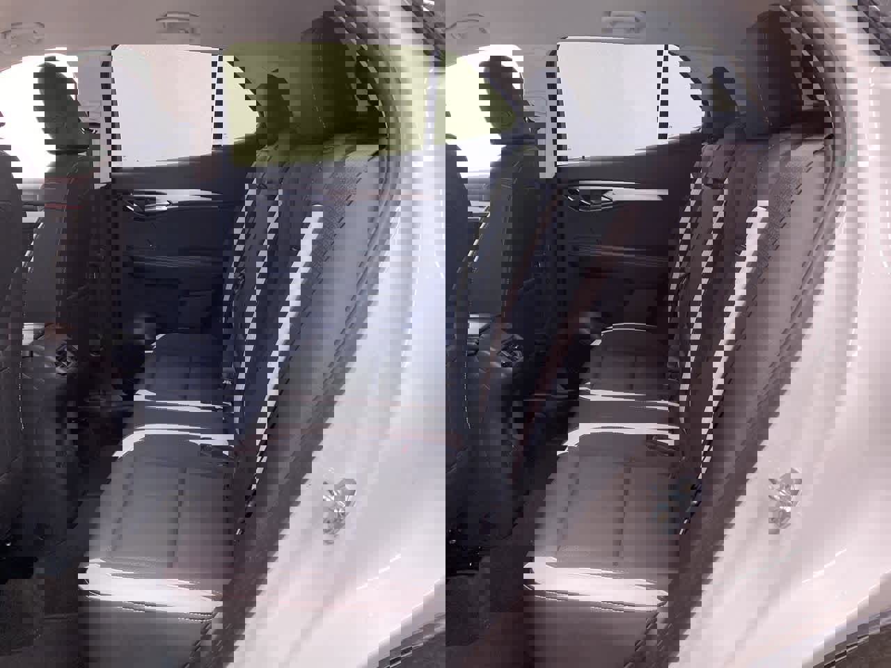 Used 2025 Buick Envision Sport Touring image 16