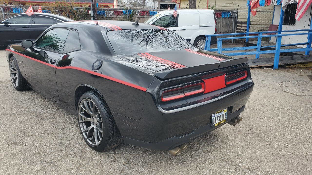 Used 2015 Dodge Challenger R/T Plus image 5