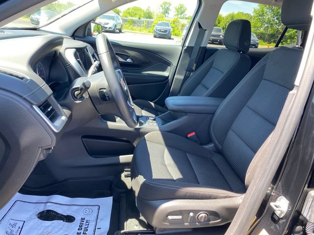 Certified 2024 GMC Terrain SLE w/ Driver Convenience Package FWD image 16