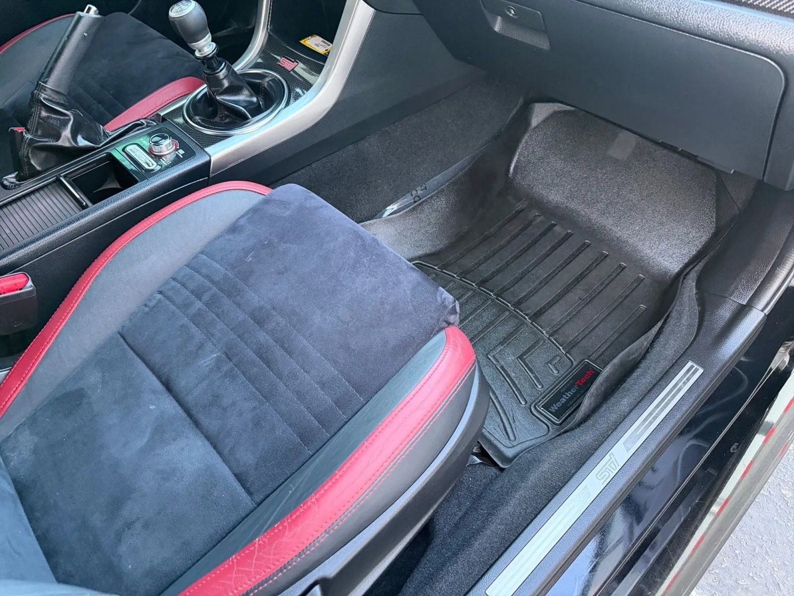 Used 2016 Subaru WRX STI image 21