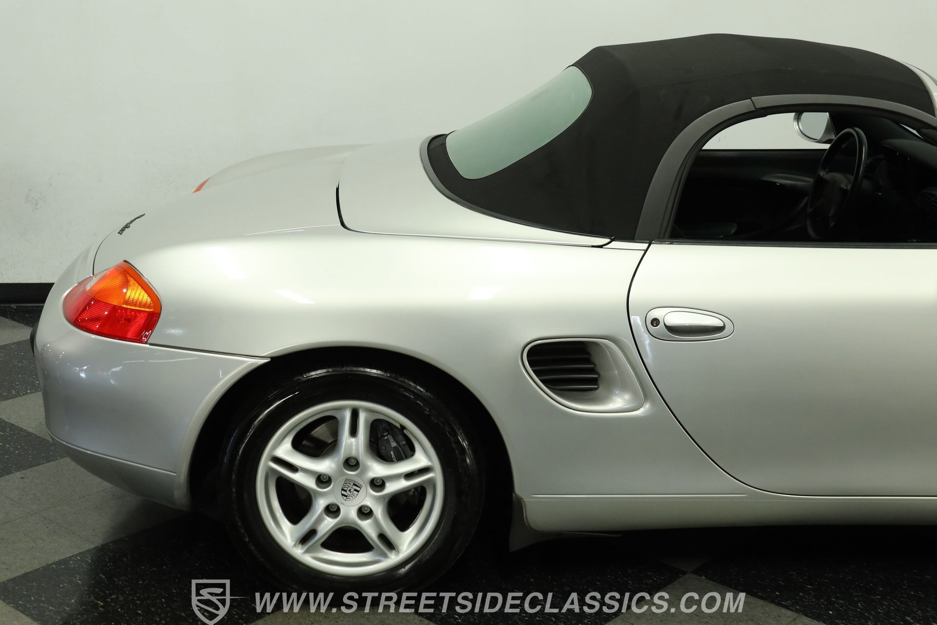 Used 1998 Porsche Boxster RWD image 26