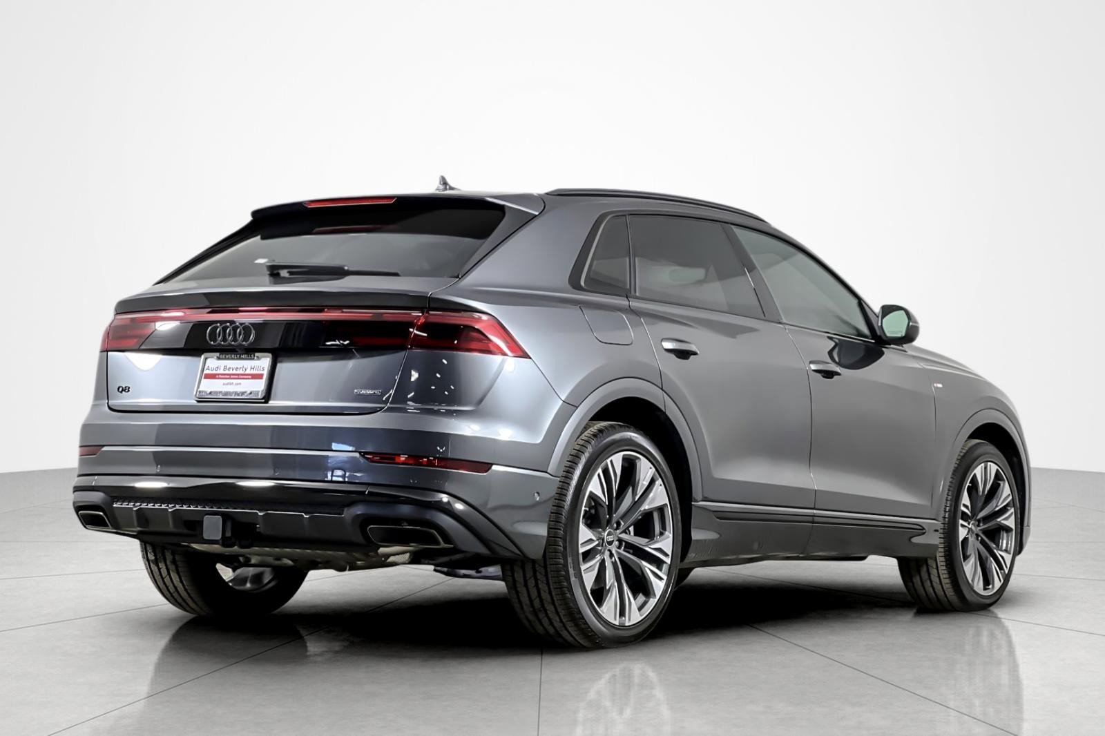 New 2026 Audi Q8 Premium Plus AWD/4WD image 6