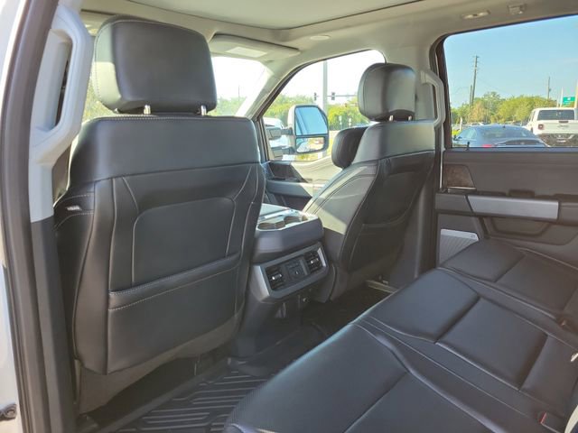 Used 2023 Ford F350 Lariat w/ Lariat Ultimate Package AWD/4WD image 11