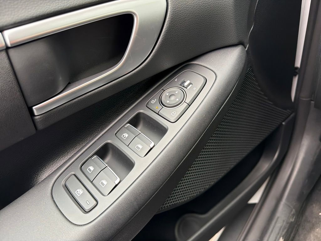 Used 2026 Hyundai Sonata SE image 14