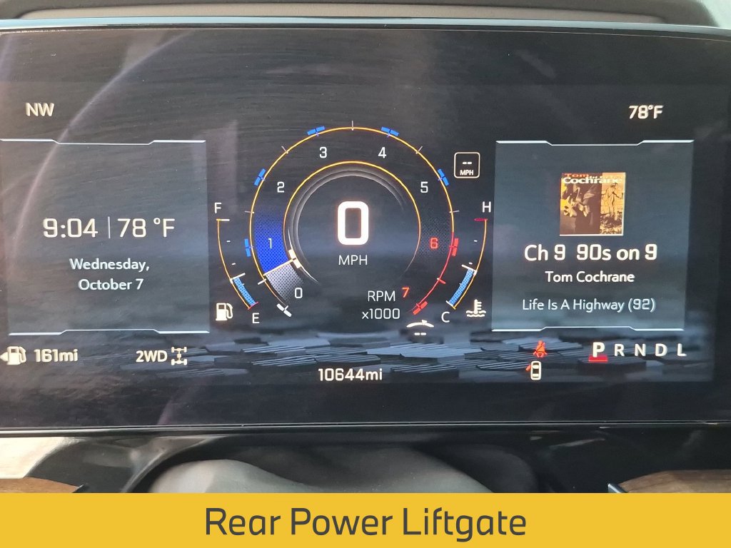 Used 2025 Chevrolet Suburban High Country AWD/4WD image 19
