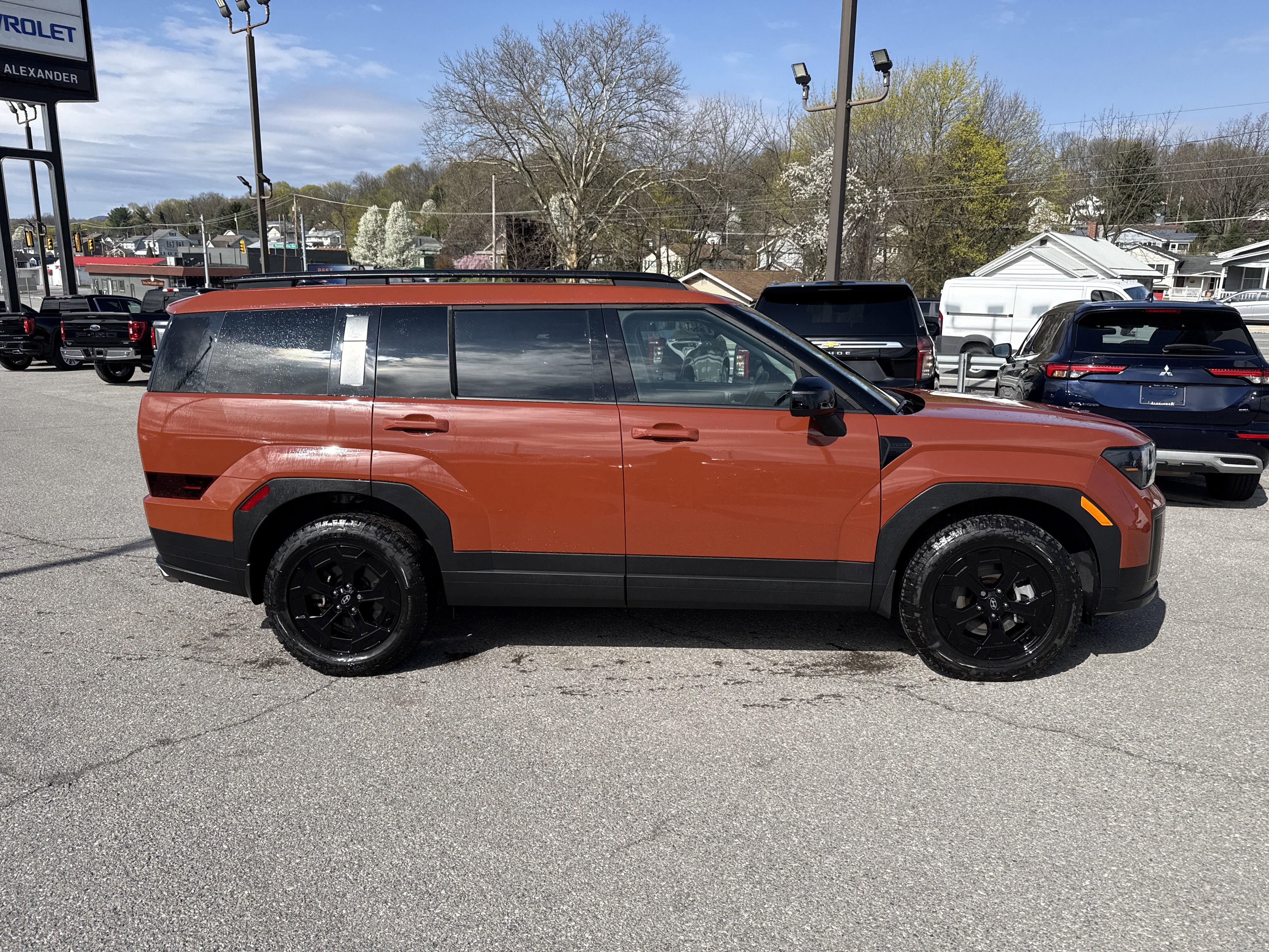 Used 2025 Hyundai Santa Fe XRT AWD/4WD image 2
