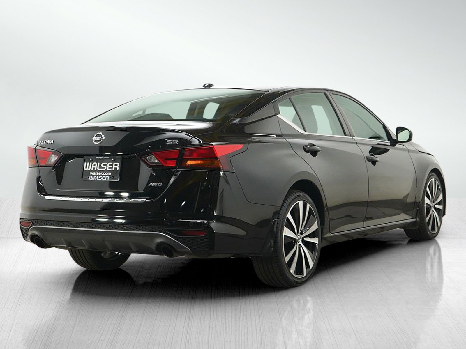 Used 2020 Nissan Altima 2.5 SR w/ Premium Package AWD/4WD image 5