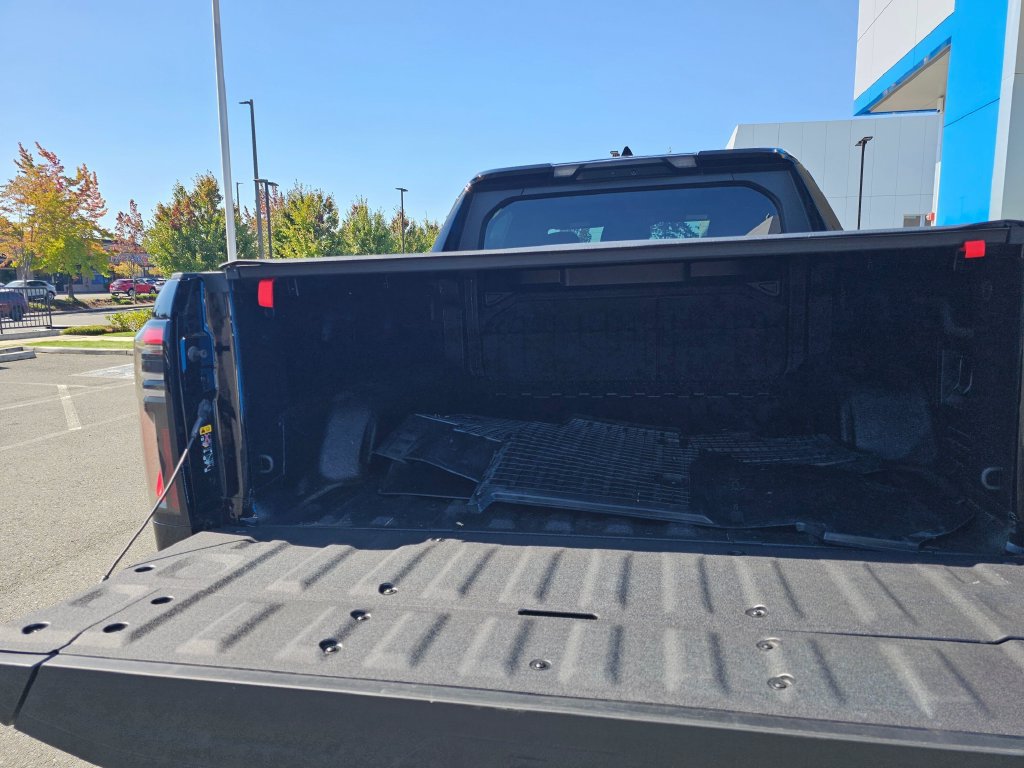 Used 2026 GMC Sierra EV Denali AWD/4WD image 18