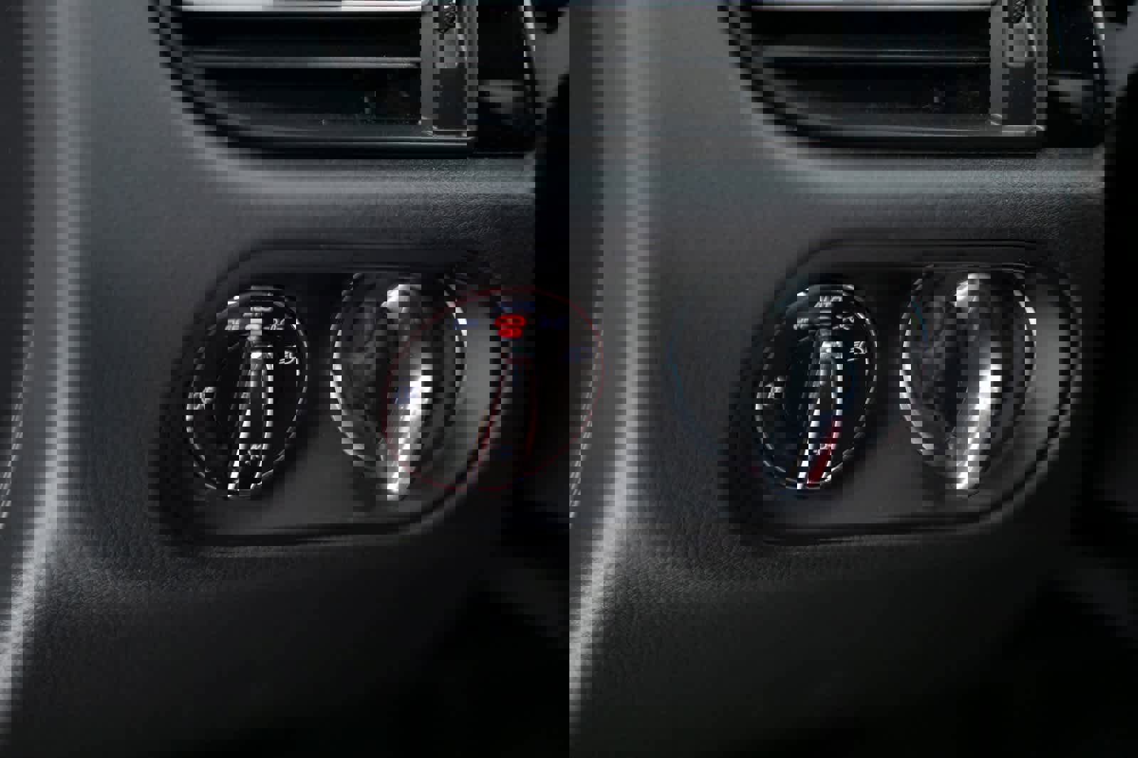 Certified 2025 Porsche Macan image 20