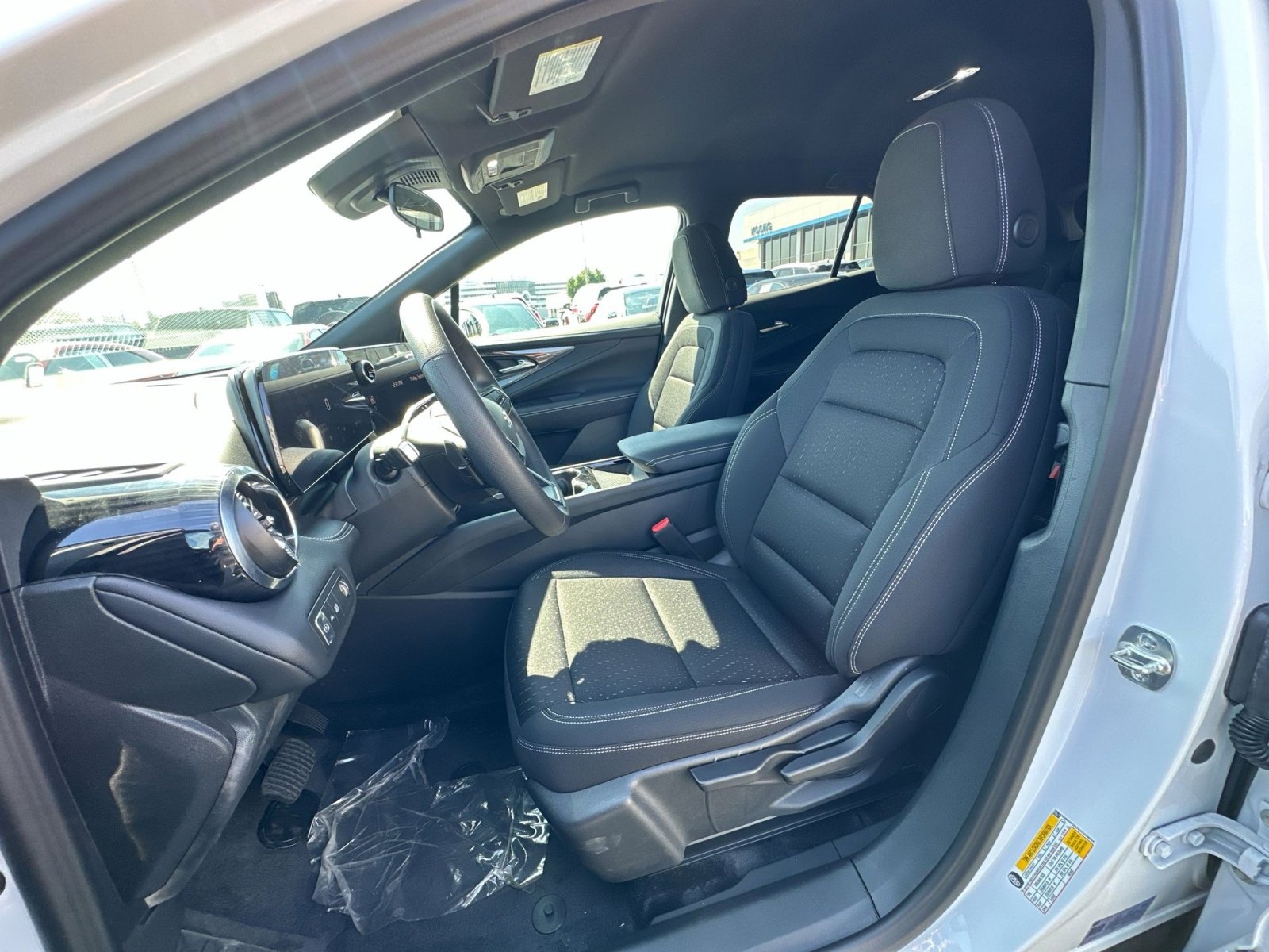 New 2025 Chevrolet Blazer EV LT image 13