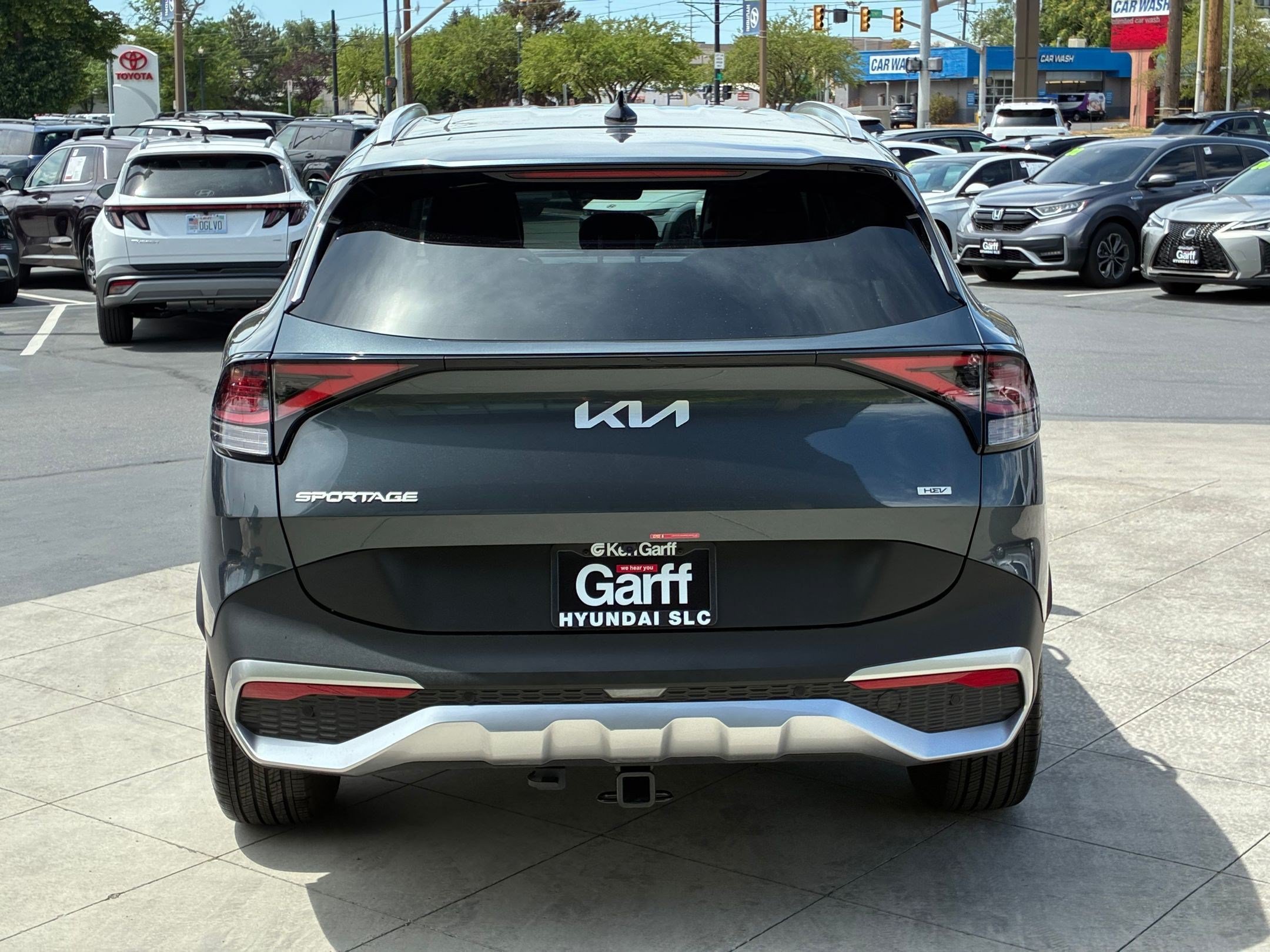 Used 2025 Kia Sportage EX AWD/4WD image 5