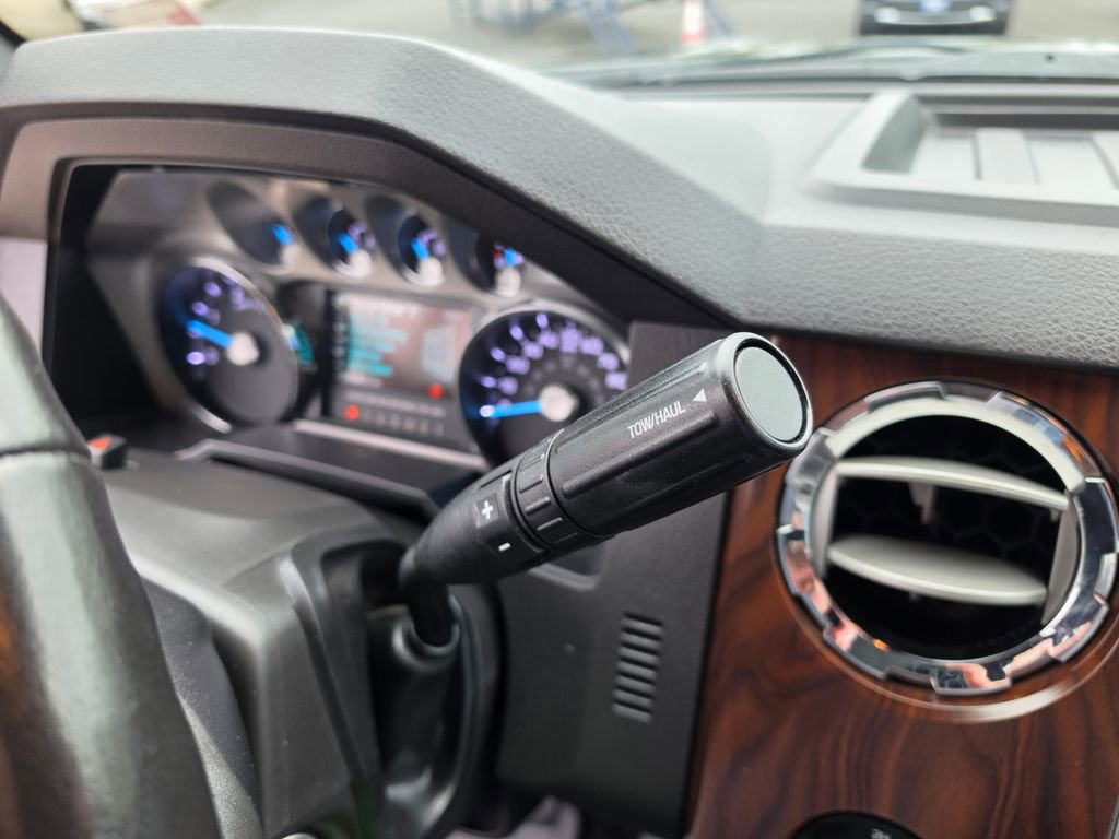 Used 2012 Ford F350 Lariat AWD/4WD image 14