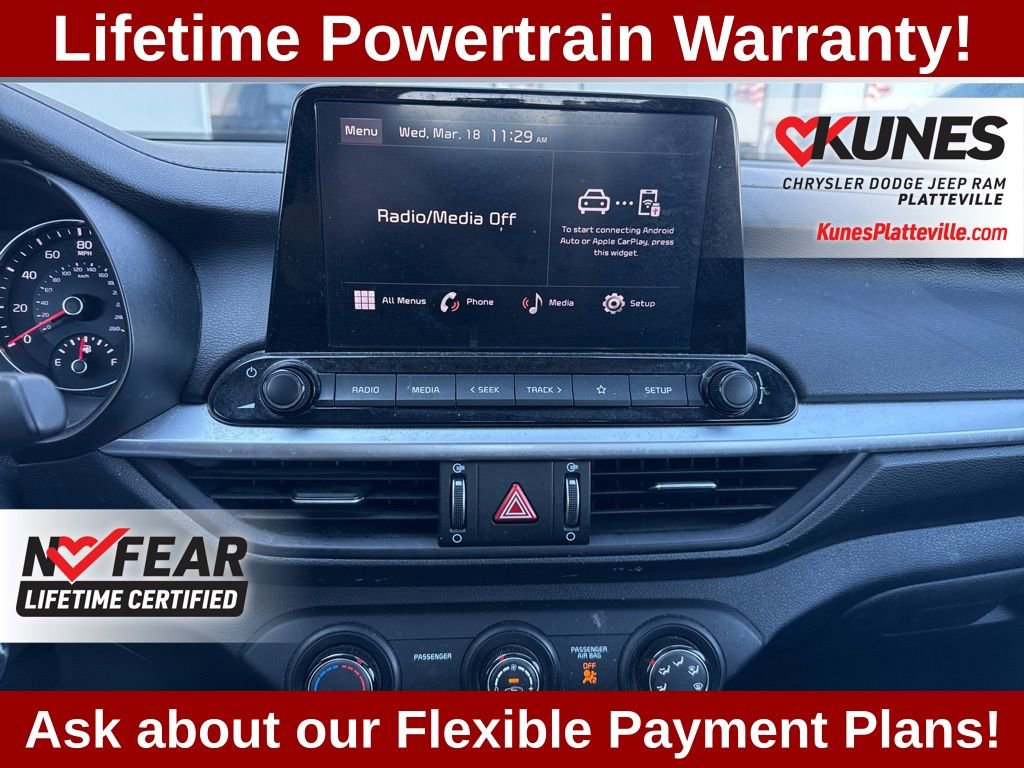 Used 2023 Kia Forte LXS w/ LXS Technology Package FWD image 19
