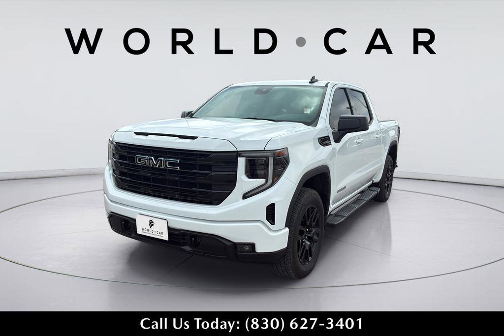Used 2024 GMC Sierra 1500 Elevation w/ LPO, Elevation Black Package AWD/4WD image 10