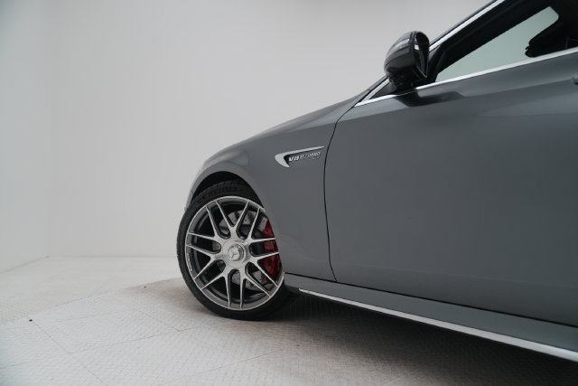 Used 2018 Mercedes-Benz E 63 AMG S image 40