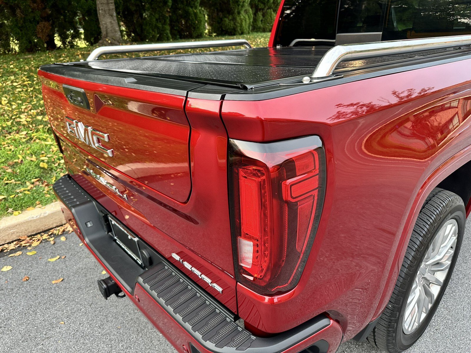 Used 2022 GMC Sierra 1500 Denali w/ Denali Reserve Package AWD/4WD image 60