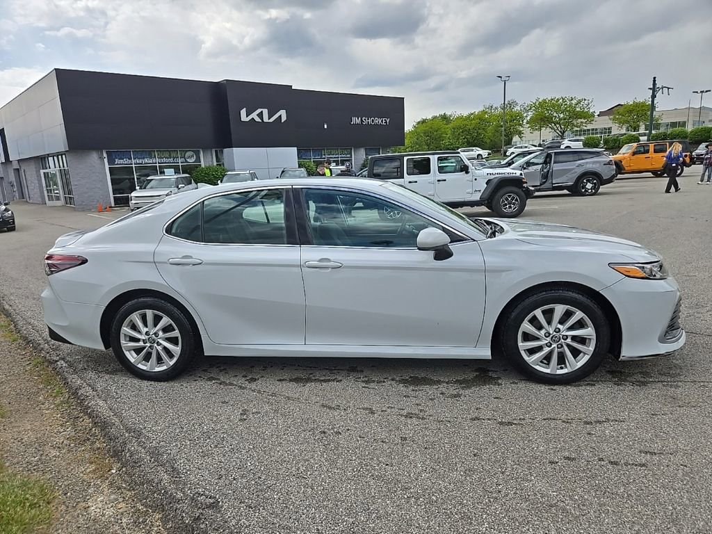 Used 2023 Toyota Camry LE FWD image 2