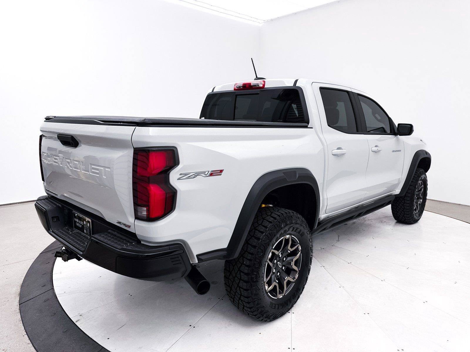 Used 2024 Chevrolet Colorado ZR2 AWD/4WD image 17