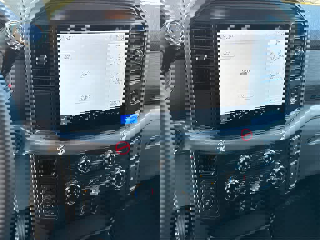 Used 2025 Ford F150 XLT w/ Equipment Group 301A Standard image 25