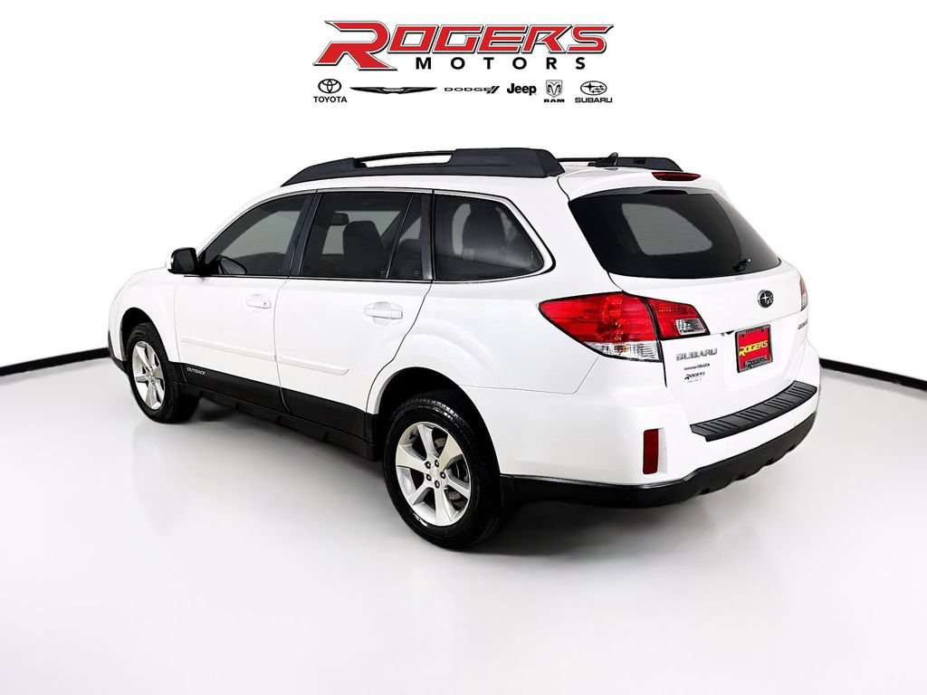 Used 2014 Subaru Outback 2.5i Limited w/ Moonroof Package AWD/4WD image 6