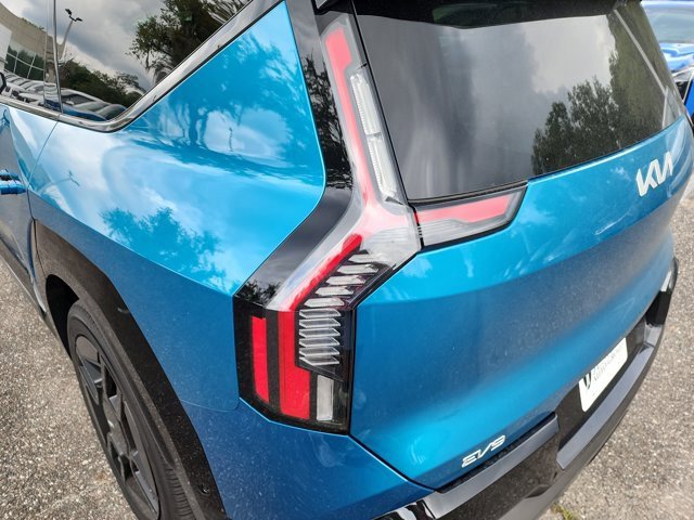 New 2026 Kia EV9 GT-Line image 7