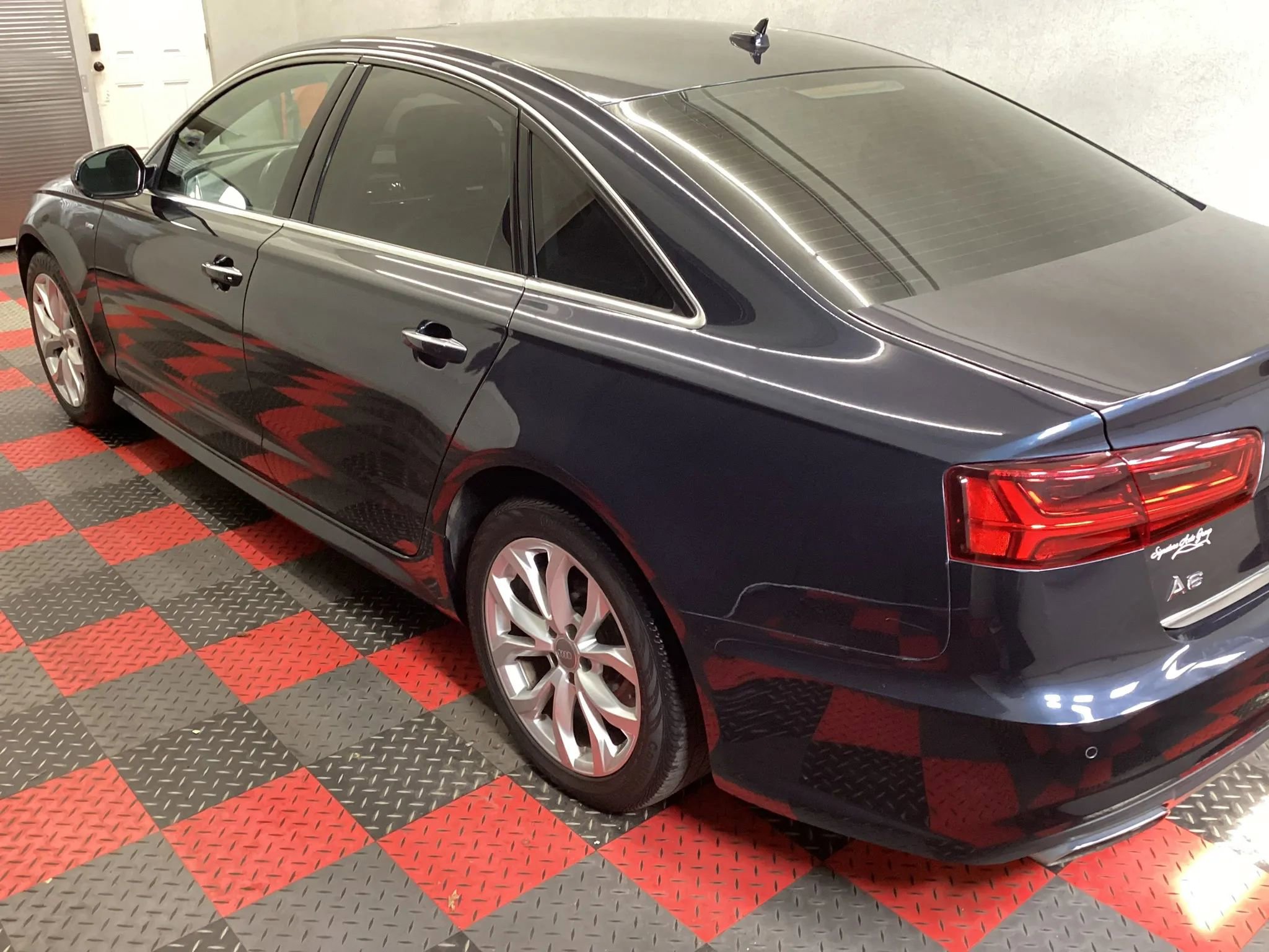 Used 2017 Audi A6 2.0T Premium Plus w/ Premium Plus Package image 4