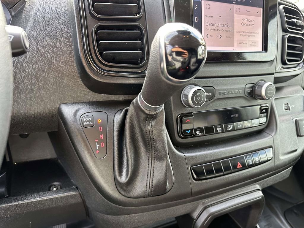 Used 2023 RAM ProMaster 2500 image 27