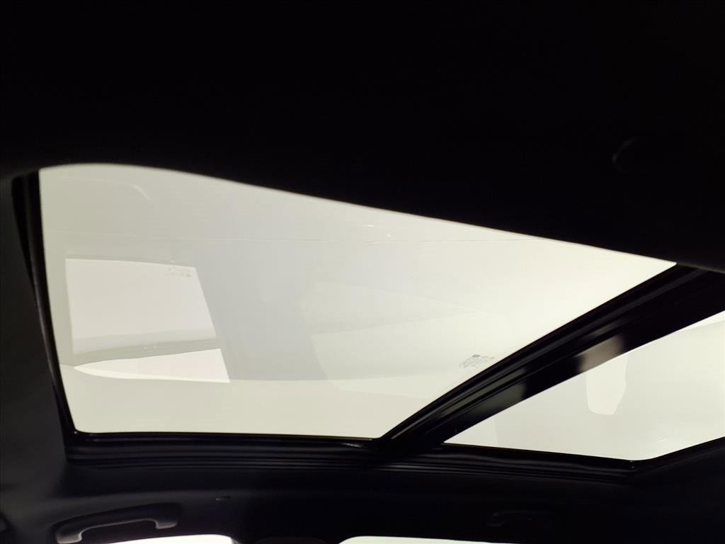 Certified 2025 Cadillac XT5 Premium Luxury image 7