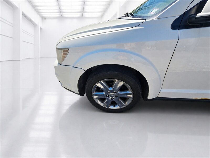 Used 2012 Dodge Journey Crew w/ Flexible Seating Group AWD/4WD image 21
