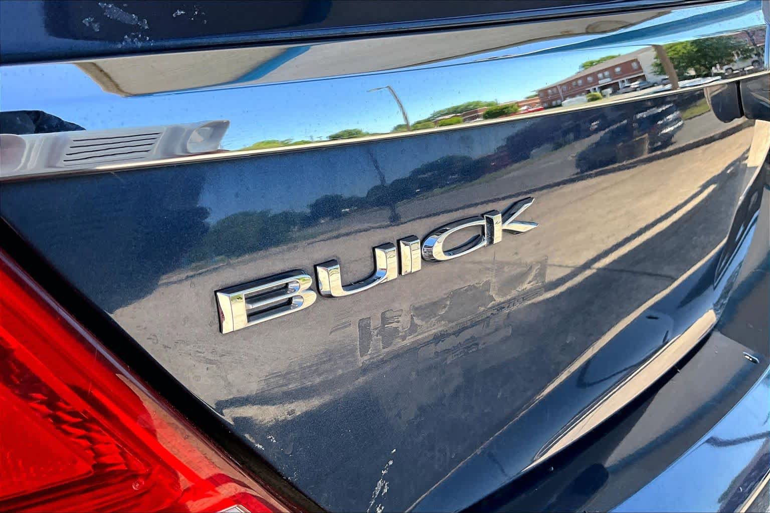Used 2011 Buick Regal CXL w/ RL5 Preferred Equipment Group FWD image 30