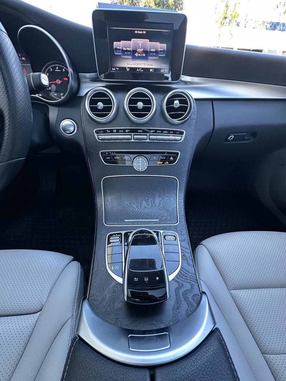 Used 2016 Mercedes-Benz C 300 Sedan image 17
