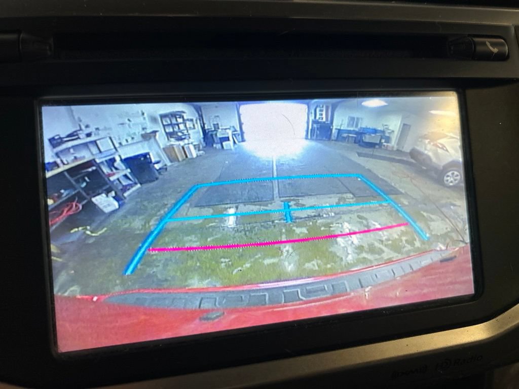 Used 2017 Toyota 4Runner SR5 AWD/4WD image 10