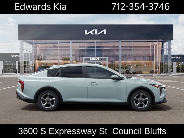 New 2026 Kia K4 FWD image 8