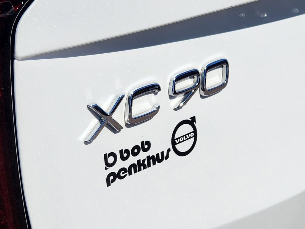 New 2025 Volvo XC90 B6 Core w/ Protection Package Premier image 30