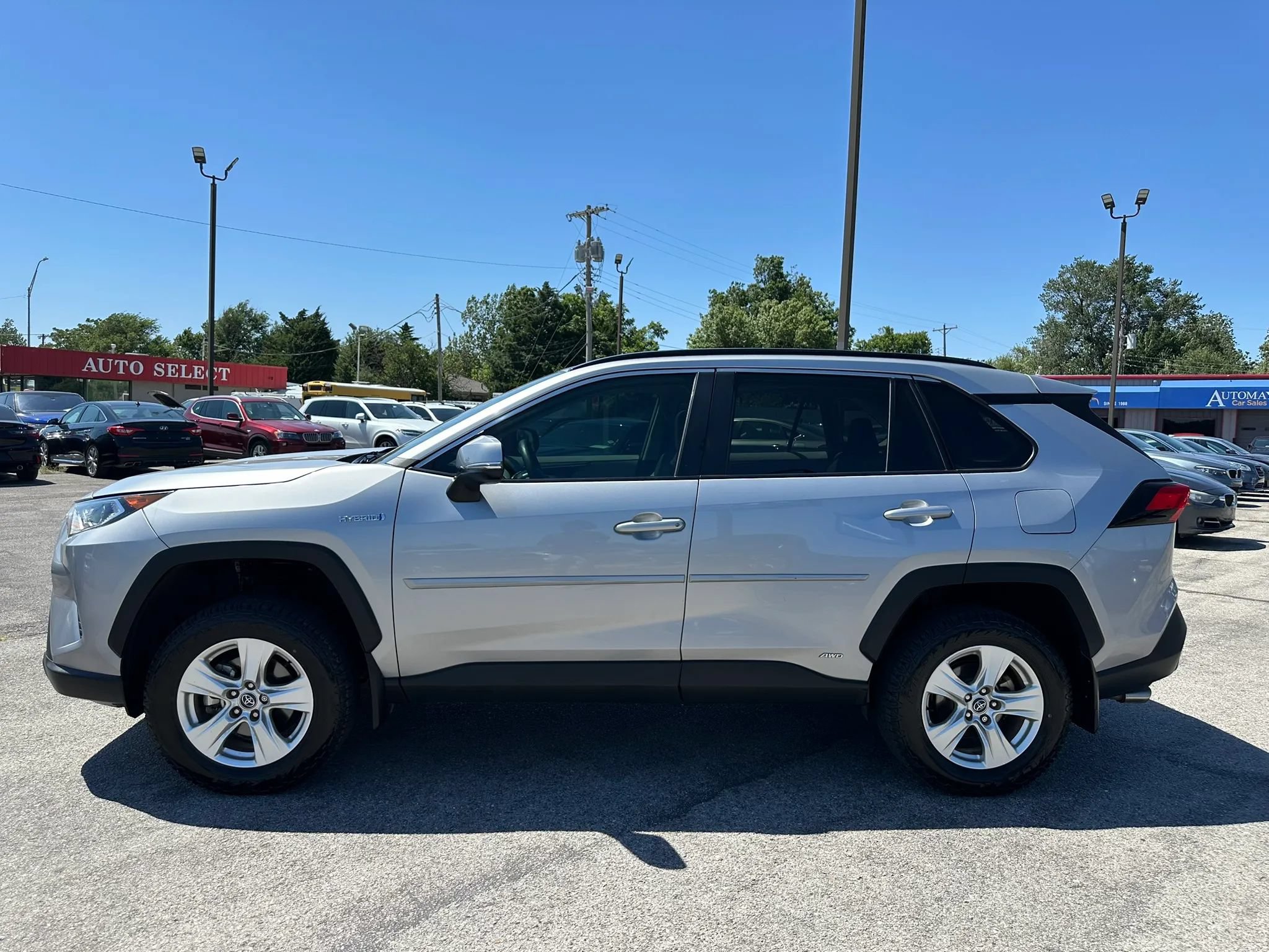 Used 2021 Toyota RAV4 XLE w/ Convenience Package AWD/4WD image 37
