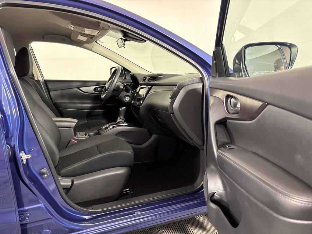 Used 2022 Nissan Rogue Sport S AWD/4WD image 7